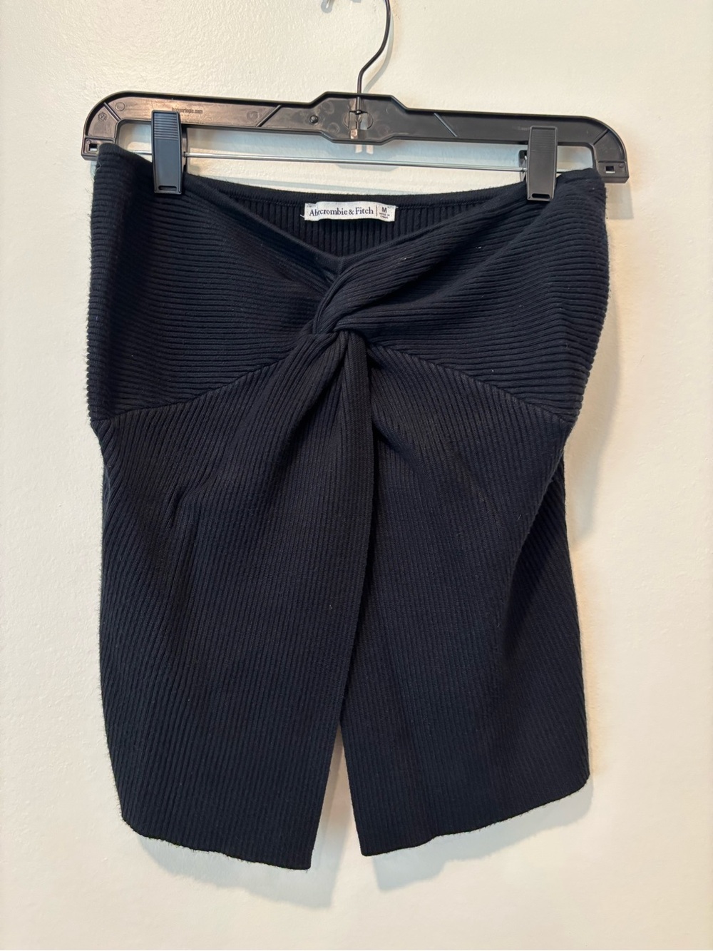 Abercrombie & Fitch Black Twist-Front Ribbed top
